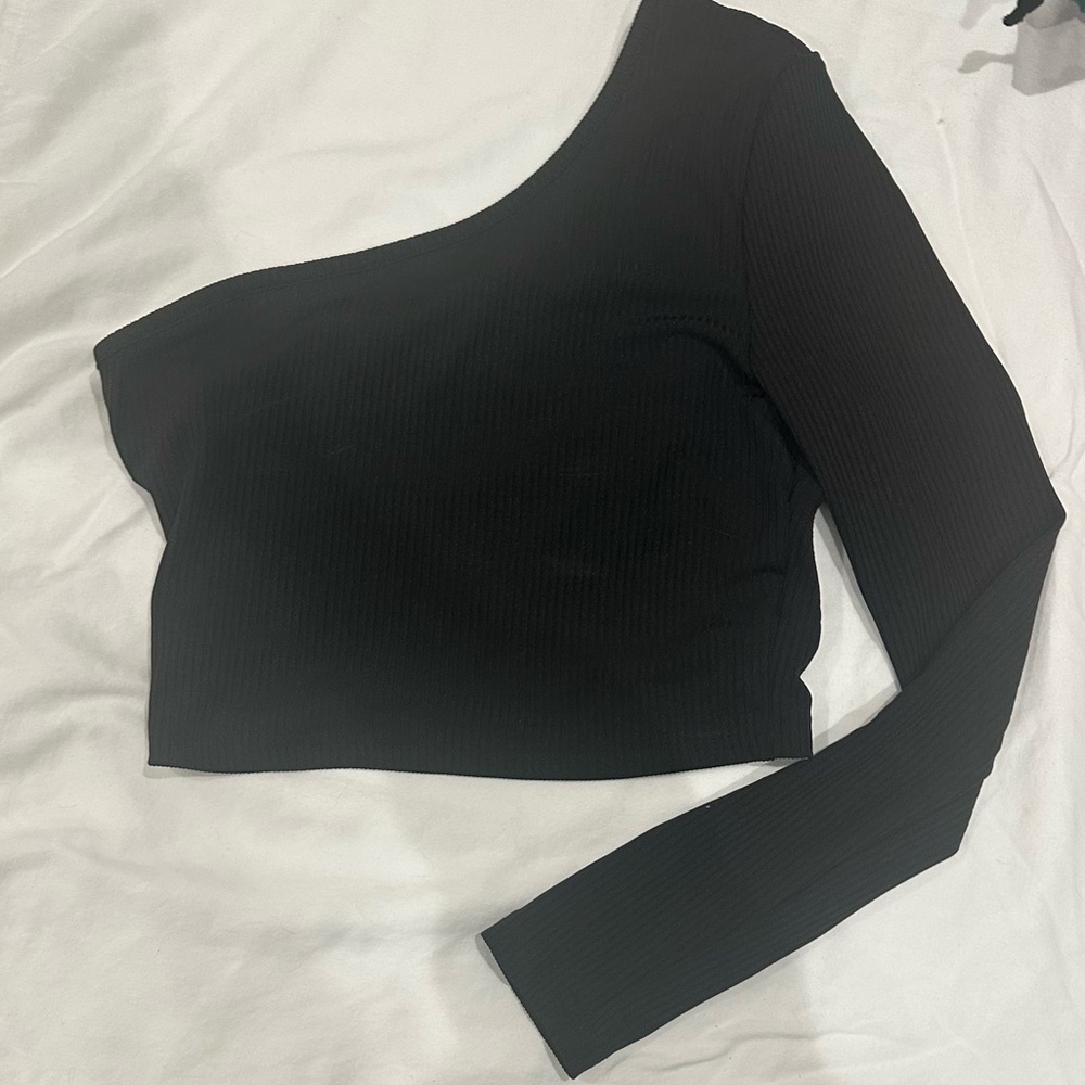 Black One-Shoulder Ribbed Top